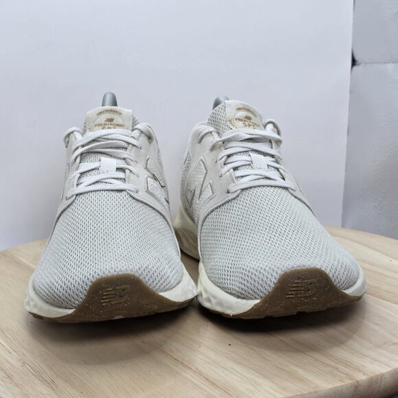 New Balance Fresh Foam SPT WSPTCLC4 Womens White Running Shoes Size 9 B - Picture 2 of 10